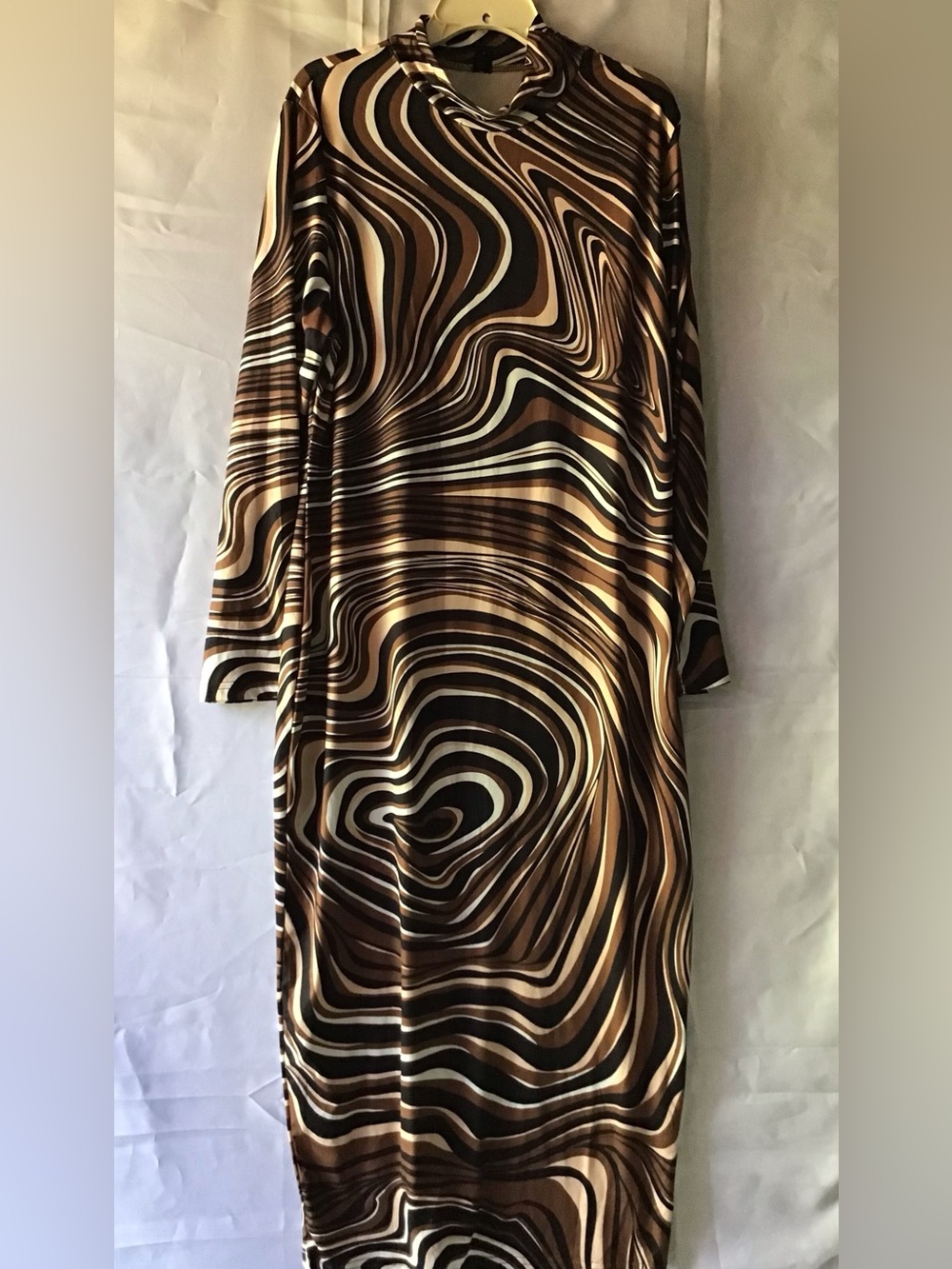 76 SHEIN Brown, Cream and Black Swirl Print Long Sleeve Dress